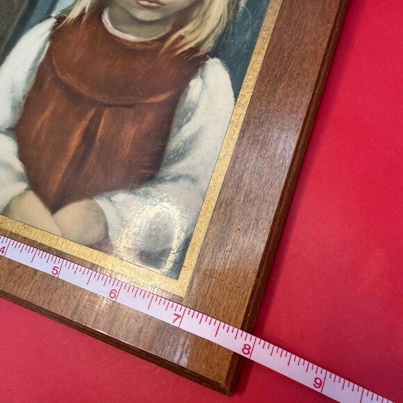Vintage 1960s Gift - “Big Eyes” Girl Reproduction Art Print on Wood Plaque - Picture 11 of 12